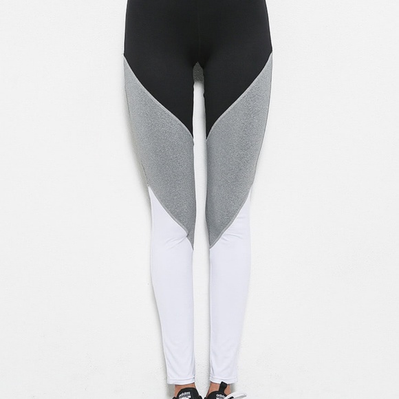 Color Block Leggings - Picture 4 of 6